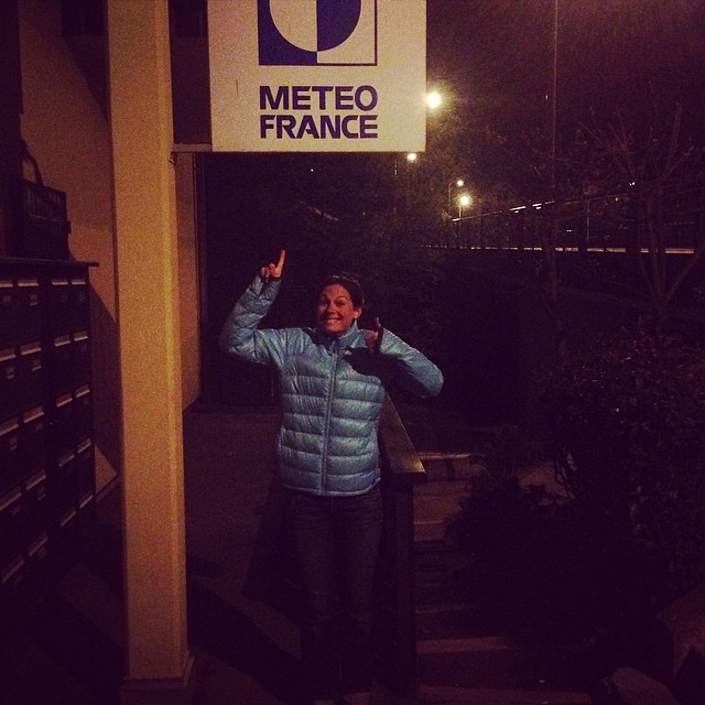Carro är mycket nöjd efter att hon hittat Meteo France i Chamonix. Undrar om dom behöver en till meteorolog?!