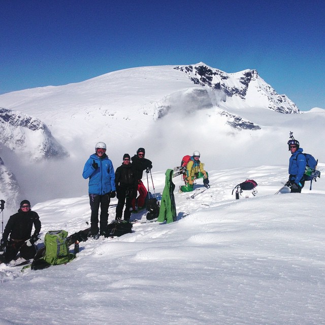 En lyckad Steep ski vecka med både Rullevare och Palins avslutades med sol och puder på Toulpagorni!#kebnekaise #toulpagorni #steepski #skitour #bergsresor #elevenate #dynastar