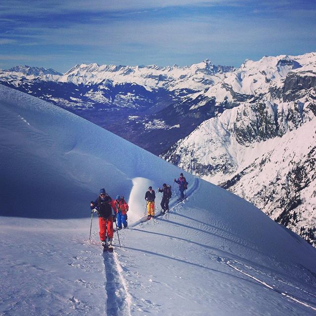 Brevent är helt fantastiskt för skitour!#brevent #chamonix #elevenate #dynastar